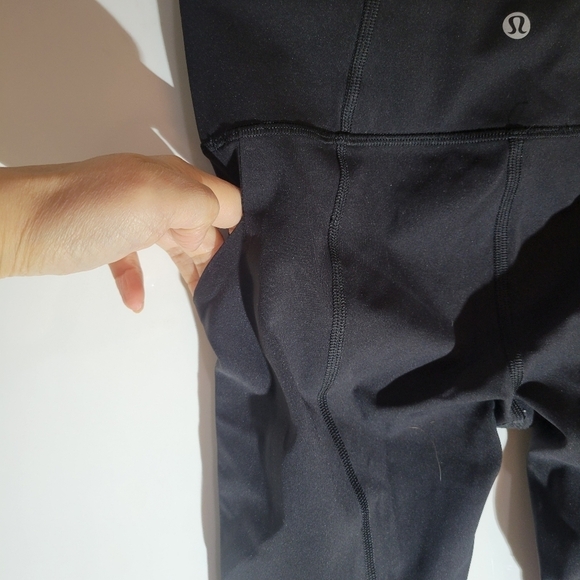 ❤️ 3 for $35 Lululemon Pace Rival  High Rise Crop leggings thigh pockets black 4 - Picture 11 of 11